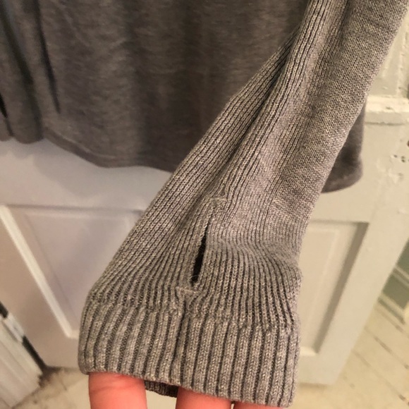 Lululemon sweater size 4 - Picture 3 of 5